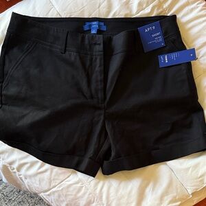 Apt. 9 Women's Classic Black Shorts - Mid Rise - NWT - 5in Inseam